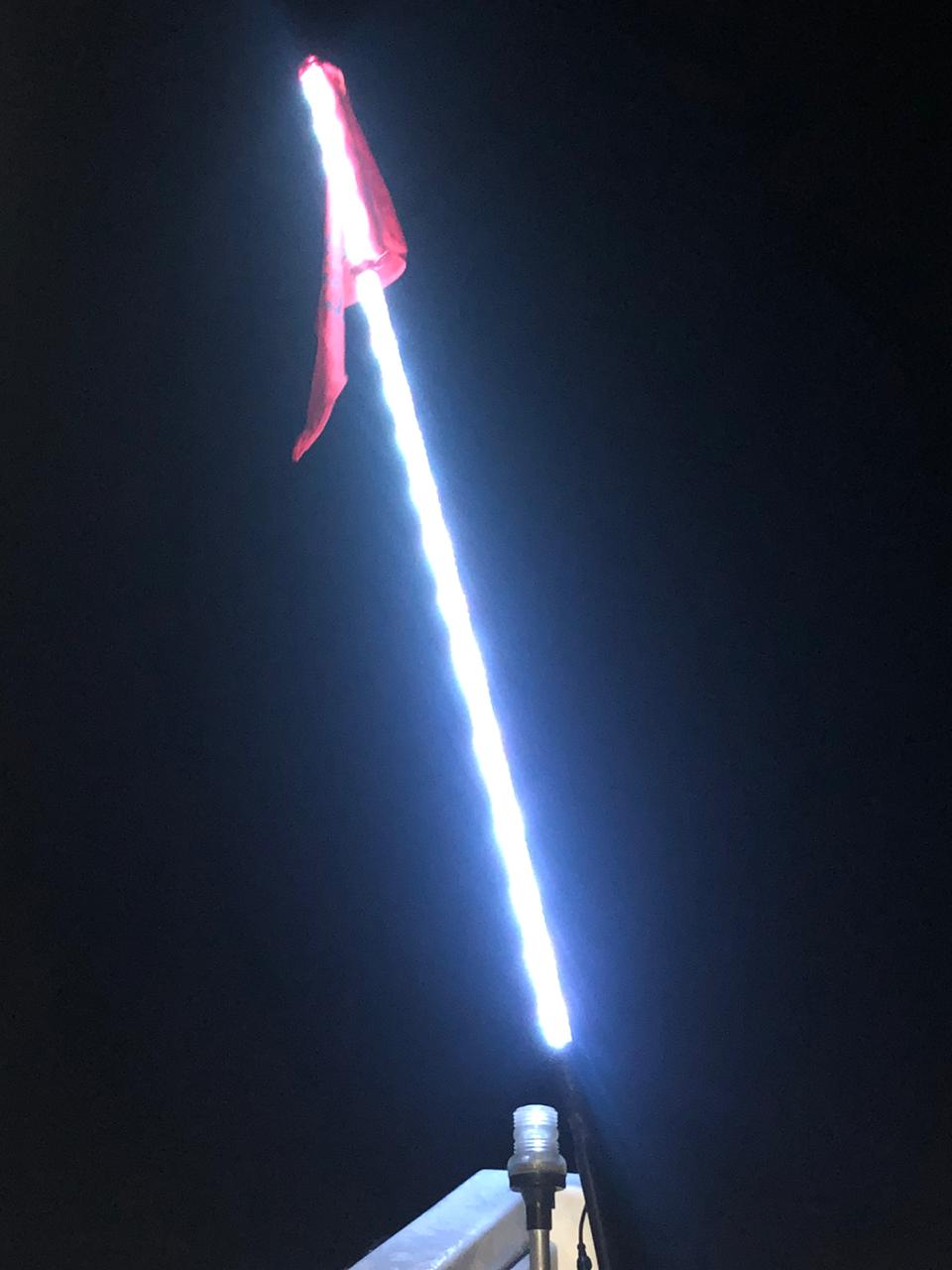 Antenas LED Luminosas Linea NAUTICA posa caña 180cm