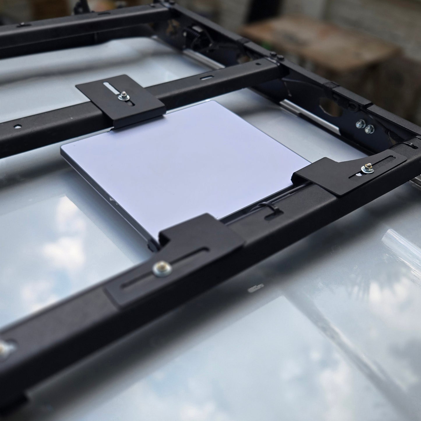 Soporte Estatico Rack de Techo Para Starlink Mini