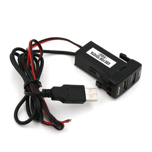 Cargador USB-C PD y QC 3.0 para Toyota (-2015). Incluye Voltímetro. Carga ultra-rápida y monitoreo en tablero OEM.