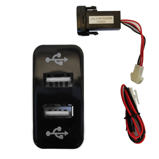 Cargador Dual USB para Toyota (Hilux/SW4) hasta 2015. Encaje OEM perfecto. Carga rápida dual 2.1A para tus dispositivos 12V/24V.