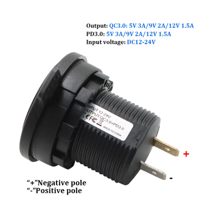 Cargador USB-Qc3.0+USB-C de 20w + IP67. Para Auto, Moto, Nutica o Motorhome